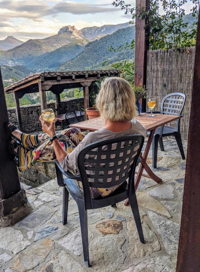 Olmares Terrace Apartment - Picos De Europa Lomeña Zewnętrze zdjęcie